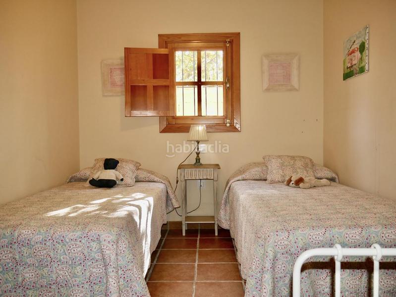 Foto 2c3cde0b-d5f5-407f-b662-899cde29d10a. Casa amb aparcament piscina a Loreto Espartinas