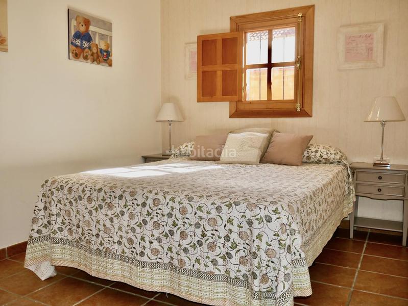 Foto d80e3a08-8e96-47fb-99d5-822aa2f1cf1e. Casa amb aparcament piscina a Loreto Espartinas