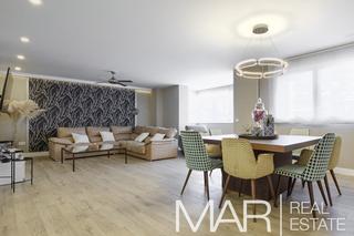 Appartement  Calle del prado. Piso en plaza trinidad