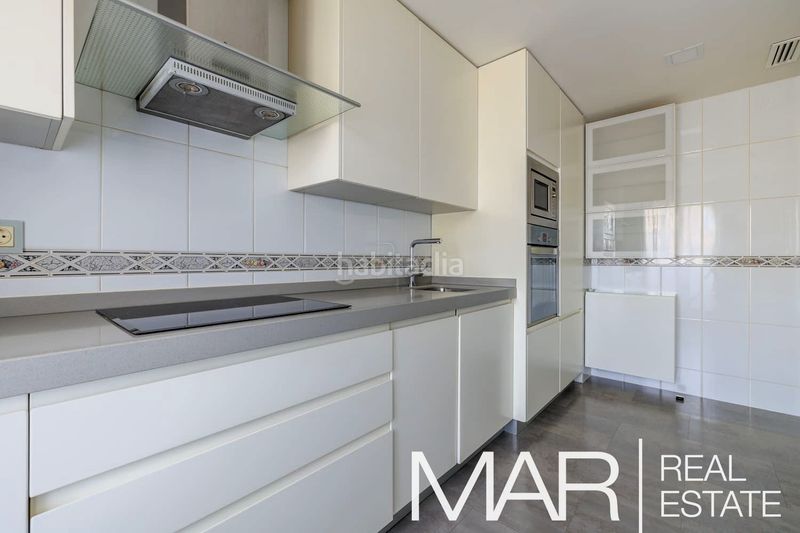 Foto 14731e27-aaeb-4945-b537-945744ac0ad3. Pis amb calefacció aparcament piscina a Acacias Madrid