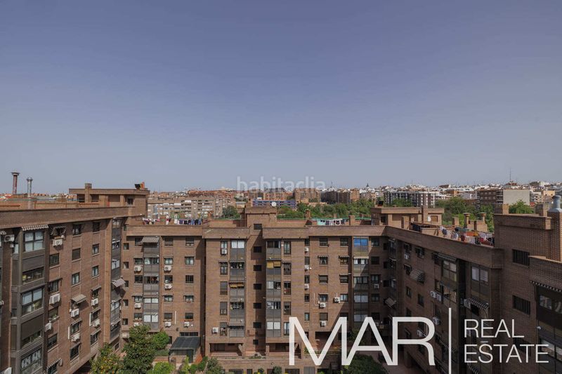 Foto 26bf7fbb-1e24-48f0-8252-0295a8958216. Pis amb calefacció aparcament piscina a Acacias Madrid