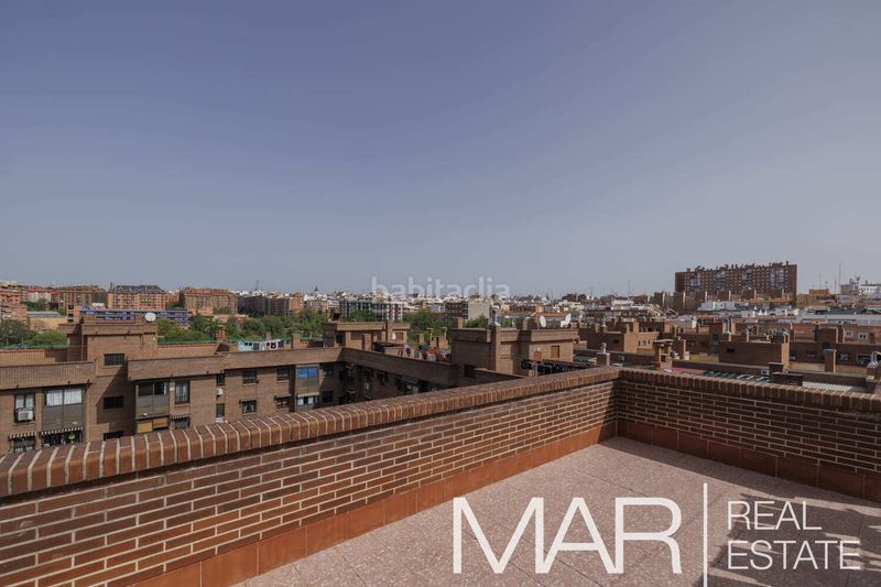 Foto ac851776-f2f2-4b9d-8e6f-2c89daa65eb4. Pis amb calefacció aparcament piscina a Acacias Madrid