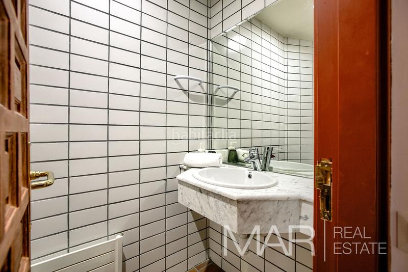 Foto 497a40b2-b4f1-465e-b7f0-dac538c5d69a. Xalet amb xemeneia aparcament piscina a Los Cigarrales-La Bastida Toledo