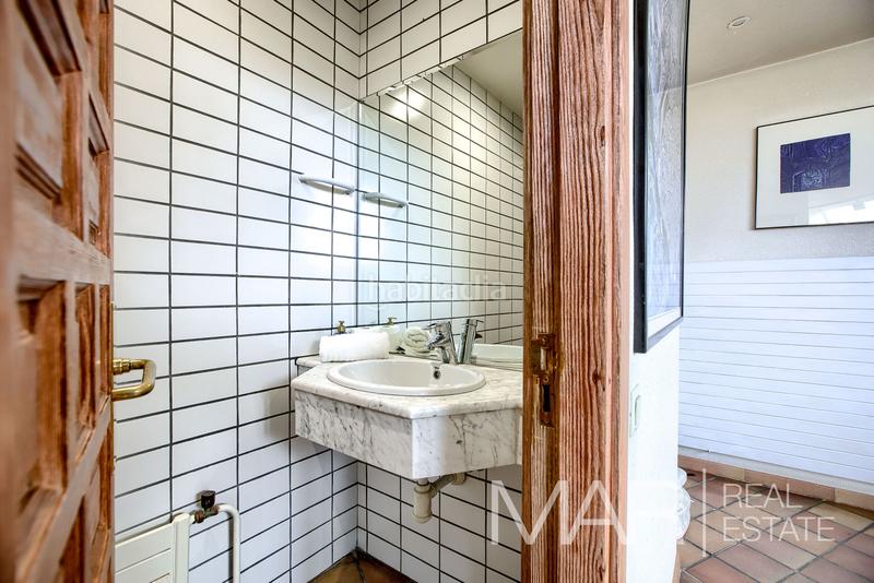 Foto 5764790b-bb91-4a3b-9cf6-91430397d57f. Xalet amb xemeneia aparcament piscina a Los Cigarrales-La Bastida Toledo