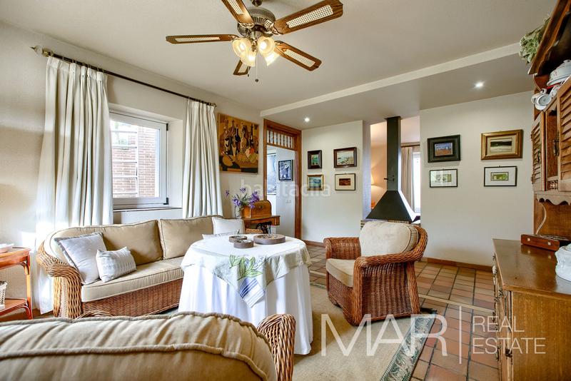 Foto 81a1bedc-c127-4b8f-a5cd-469d86286e87. Xalet amb xemeneia aparcament piscina a Los Cigarrales-La Bastida Toledo