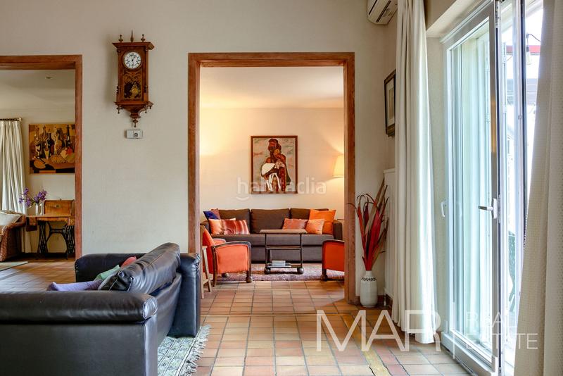 Foto c7a89ccc-78ae-4892-b55d-4b263d7b3a30. Xalet amb xemeneia aparcament piscina a Los Cigarrales-La Bastida Toledo