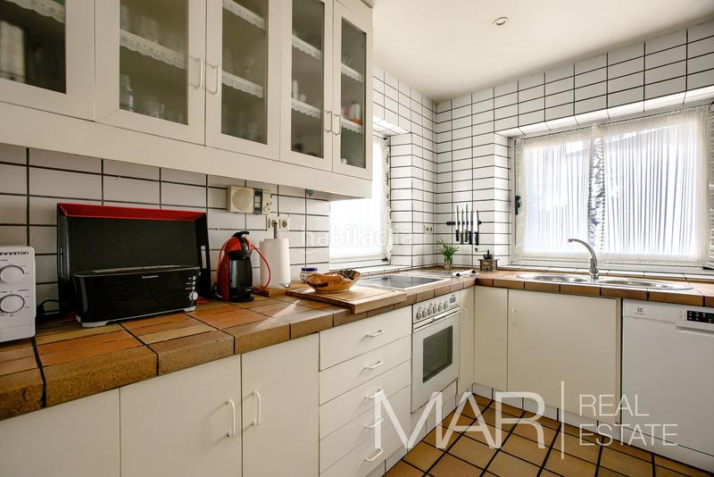 Foto dfa843f7-4e6f-4f22-842c-646765bc798a. Xalet amb xemeneia aparcament piscina a Los Cigarrales-La Bastida Toledo