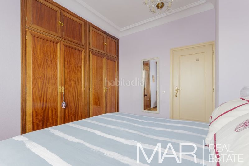 Foto a8d90c6d-ea44-44ee-b67b-b700941d76e8. Pis amb calefacció aparcament a Acacias Madrid