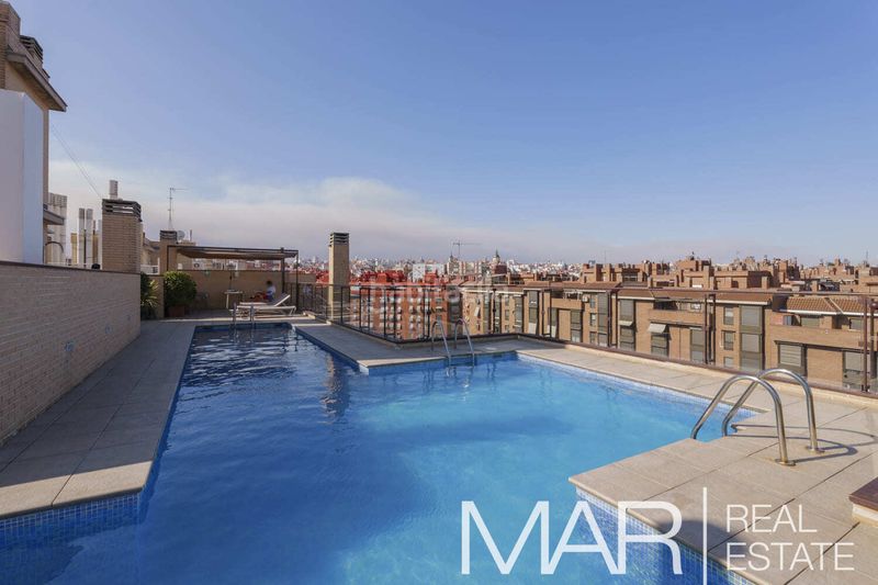 Foto bf450bfe-3d71-4511-8896-3e30f3fe28ba. Pis amb calefacció aparcament piscina a Acacias Madrid