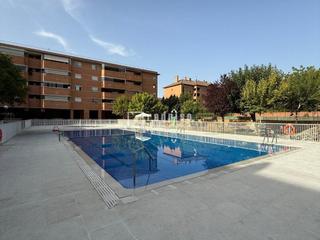Piso en Norte. Urbanizacion cerrada, piscina garaje, trastero, conserje 24 hora