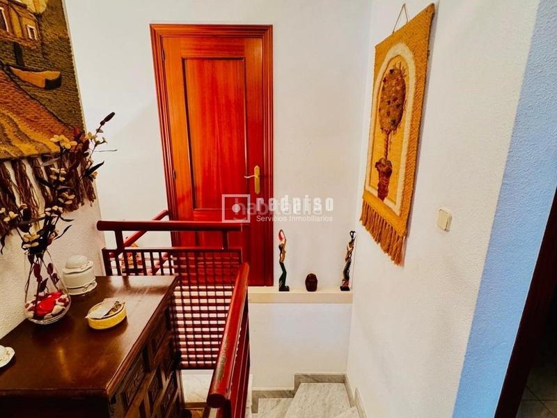 Foto 0b8f89ac-559f-444c-9548-1d6d8218276b. Duplex with heating parking pool in Ensanche Alcobendas