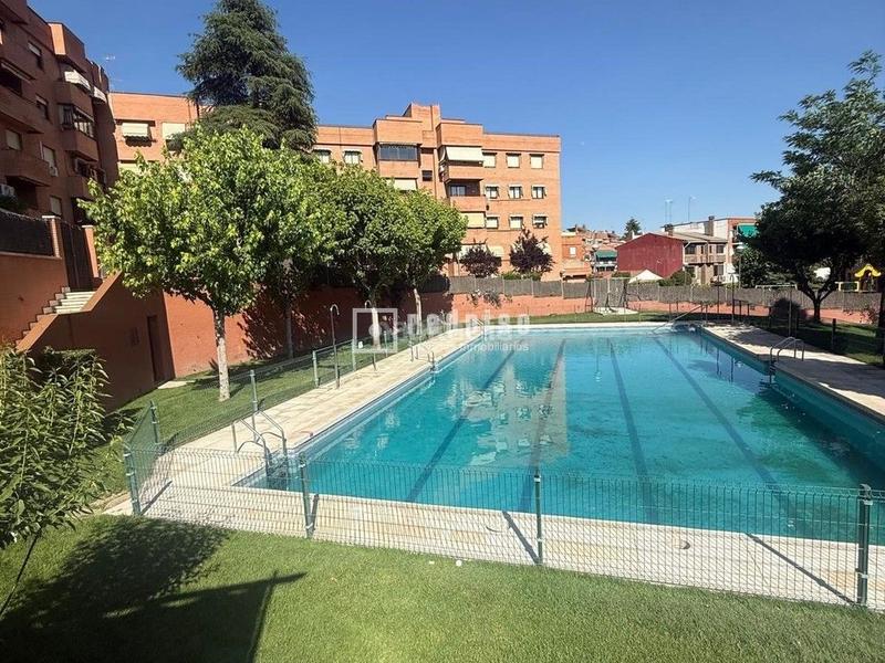 Foto 6e5e28f2-18ee-41d9-b4c3-f361d1f314d2. Duplex with heating parking pool in Ensanche Alcobendas