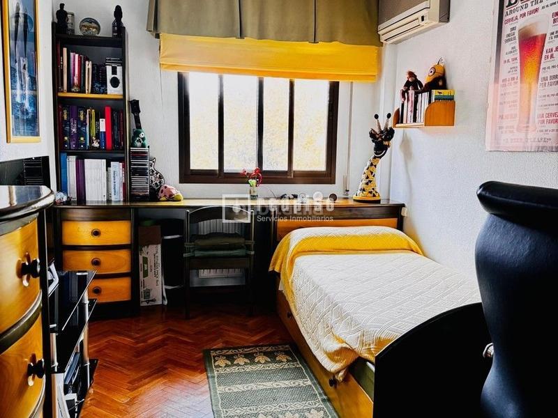 Foto 946dcdf2-017d-4c77-ab81-ff53eb9d59af. Duplex with heating parking pool in Ensanche Alcobendas