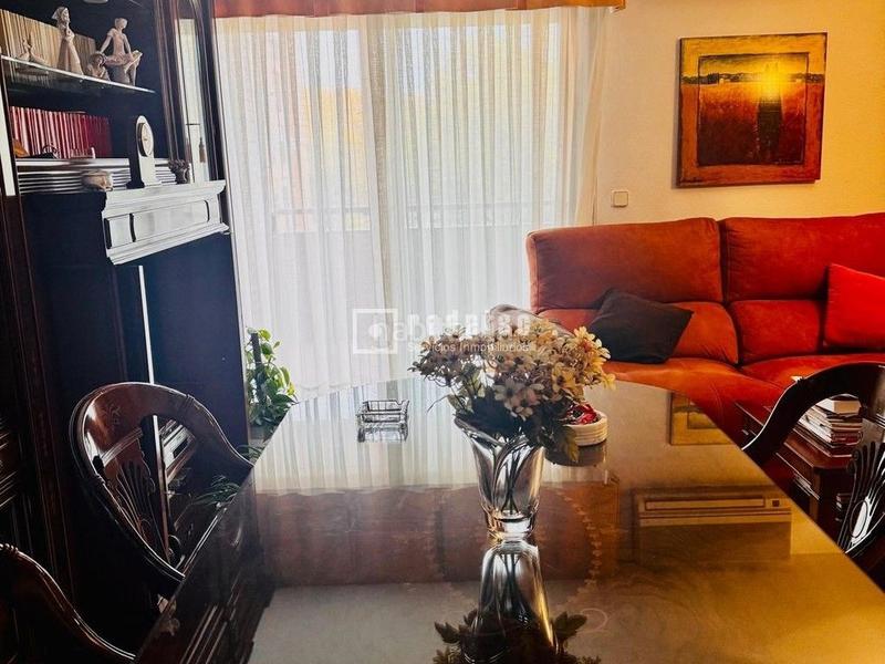 Foto c2449c83-2048-4026-b486-50992a53f2af. Duplex with heating parking pool in Ensanche Alcobendas