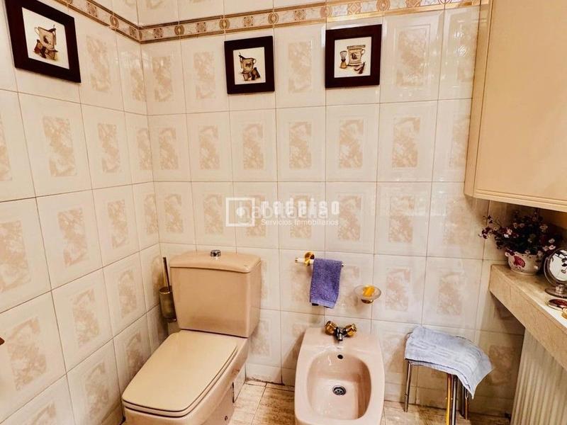 Foto eaa47b32-a093-4bff-af67-2542d0f63fa1. Duplex with heating parking pool in Ensanche Alcobendas