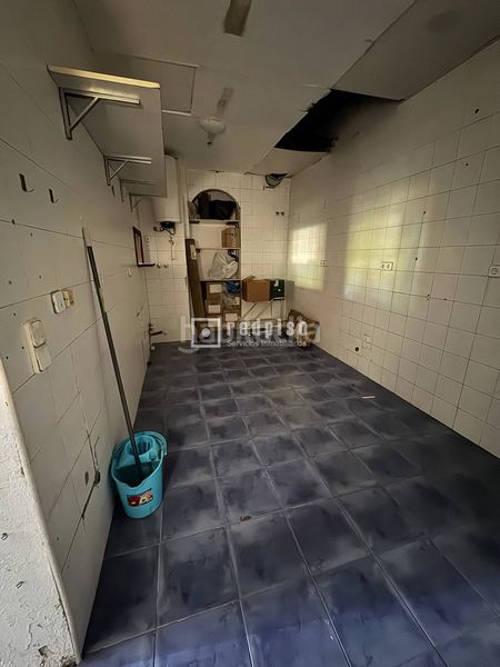 Foto 7ac4c2bd-370a-4a50-811f-0b65bd9139f2. Location local commercial dans Norte Alcobendas