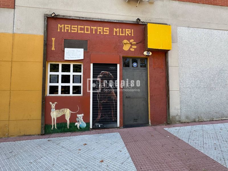 Foto fe61bb3a-d2ba-448a-9d20-a4d4980bce7e. Location local commercial dans Norte Alcobendas
