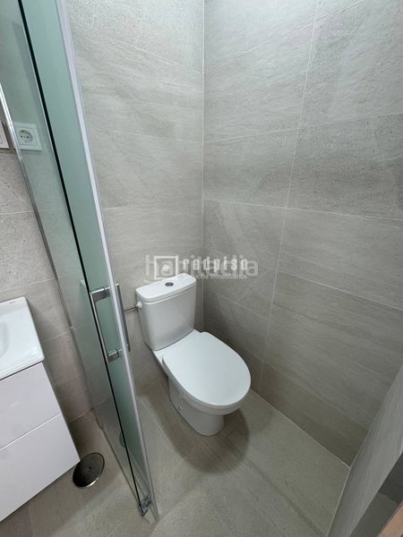 Foto 4bce5318-e8ef-4534-a80e-a45e931d13d9. Lloguer loft amb calefacció a Arroyo de la Vega La Moraleja