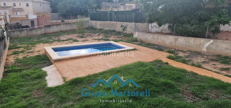 Foto 4a7c8588-29fa-4ddd-91d1-91ddae2b2f6f. Xalet amb xemeneia aparcament piscina a Montroy