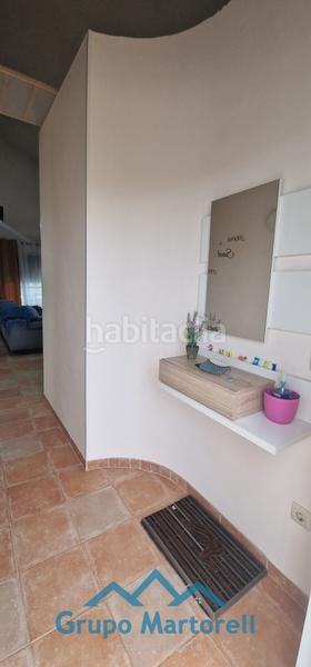 Foto 64e5e76f-075e-44b9-8499-badf2609699b. Xalet amb xemeneia aparcament piscina a Montroy