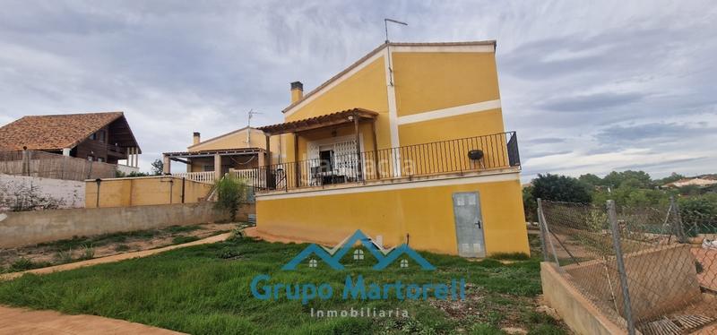 Foto 9160fb77-f0ad-4023-b5e4-bb8418deb587. Xalet amb xemeneia aparcament piscina a Montroy