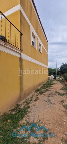 Foto f929b1fe-5da9-48f0-a4ab-d8709289d801. Xalet amb xemeneia aparcament piscina a Montroy