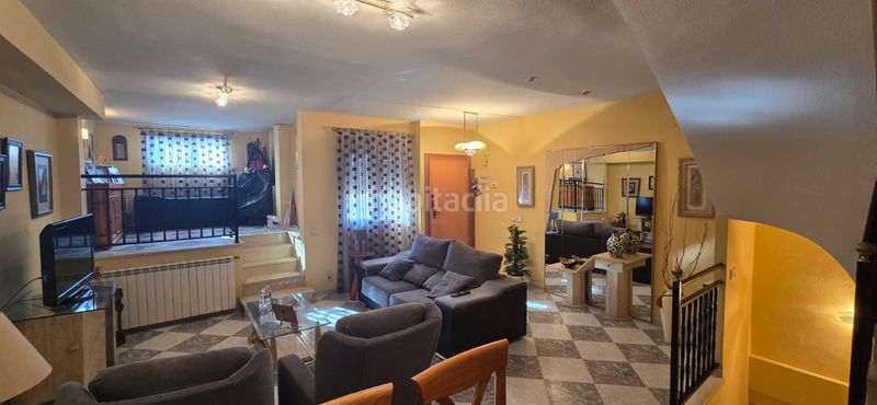 Foto fa439f5a-5536-4b07-829a-73f636751708. Casa adossada amb calefacció aparcament a Alcácer