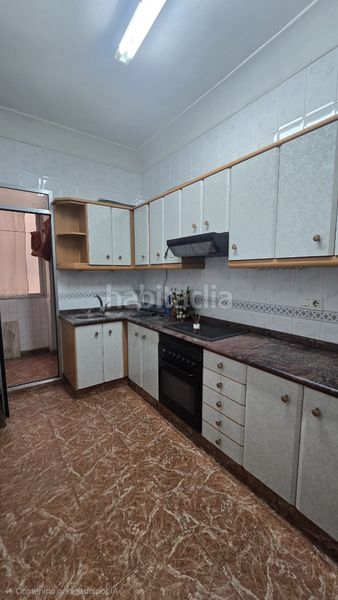 Foto b23f56f4-532c-4d1d-870a-43b6e3dcf556. Pis a Camí Fondo Valencia