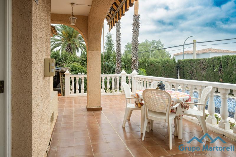 Foto 32c71b59-6ec1-44f1-aa9c-6180b9a7a423. Xalet amb xemeneia aparcament piscina a La Conarda Pobla de Vallbona (la)