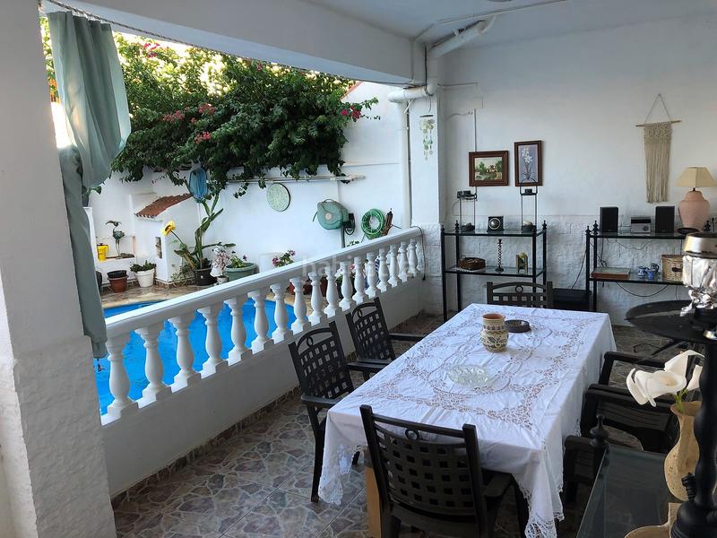 Foto 66c39574-3835-4dc8-bc79-1c8e37227aa8. Chalet amplia villa con piscina muy cerca de la aplaya en Benicasim / Benicàssim
