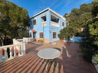 Xalet en Carrer sector la reneg 194. Villa en playa la renega