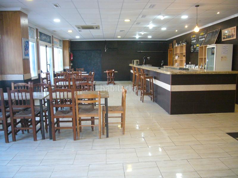 Foto 64bda9fc-4e86-4b08-973f-6fa574367d3c. Locale commerciale in carrer de paris 4 in Playa Morros de Gos Oropesa del Mar