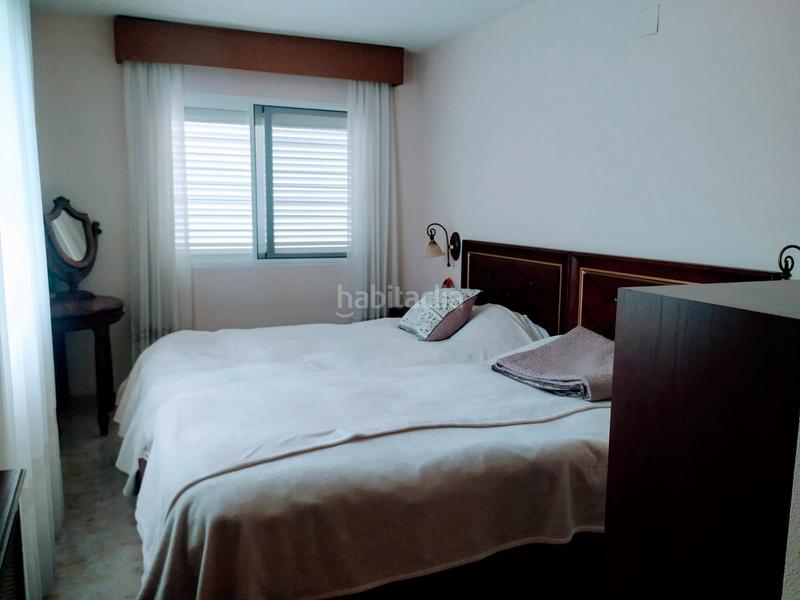 Foto 7a8d82e1-ef8b-4755-92b9-3d82fdaff44d. Xalet amb xemeneia calefacció aparcament piscina a Benicasim / Benicàssim