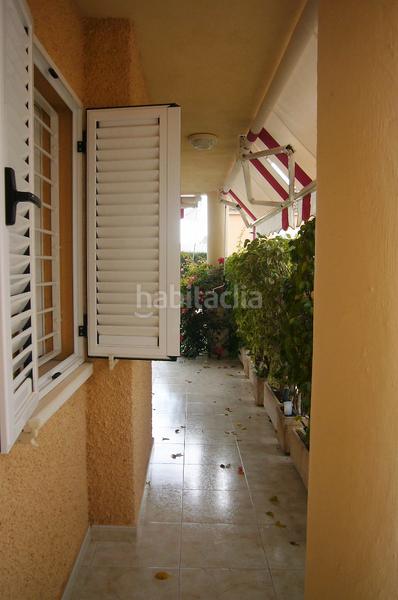 Foto cffad64d-04f8-4a40-9124-a23c3d8e5c1a. Xalet amb xemeneia calefacció aparcament piscina a Benicasim / Benicàssim