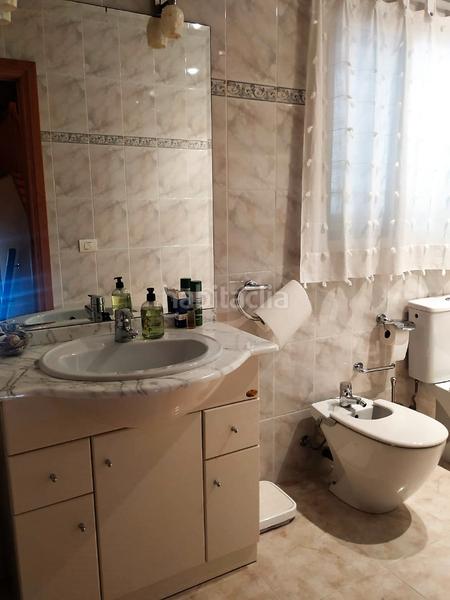 Foto e89a4ab9-7911-4d70-800c-63649620c47a. Xalet amb xemeneia calefacció aparcament piscina a Benicasim / Benicàssim