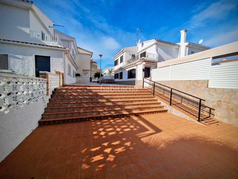 Foto 2e6495e8-1c00-4ced-a459-2955c84aaae4. Casa adossada a carrer las vegas 12 a Torreón-La Almadraba Benicasim / Benicàssim