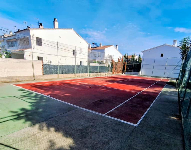 Foto 65592fd9-4c59-4eb6-adad-ae018daeb4ec. Casa adossada a carrer las vegas 12 a Torreón-La Almadraba Benicasim / Benicàssim