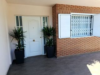 Casa adosada en Playa Morros de Gos. Adosado semi nuevo muy cerca de la playa