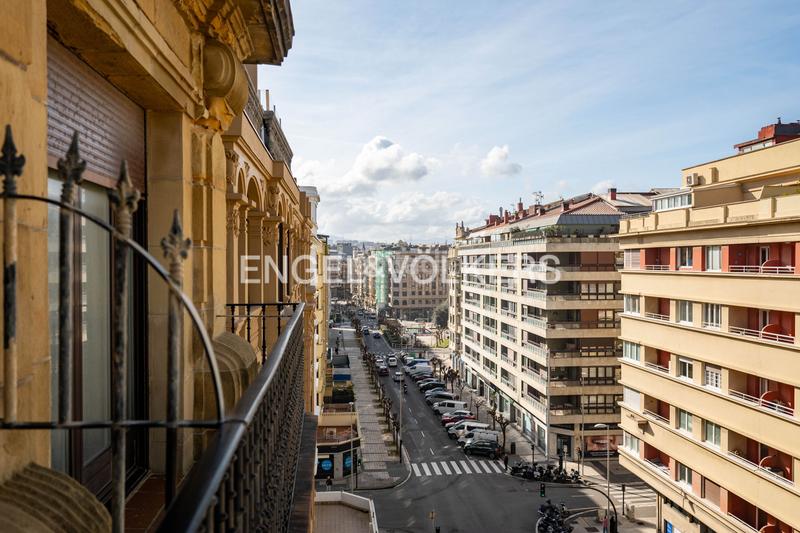 Foto 4a7ab2aa-851e-4d34-9656-230ea69fc72b. Apartament amb calefacció a Gros Donostia - San Sebastián