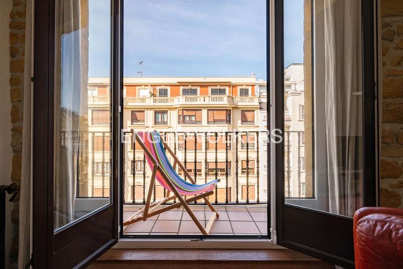 Foto 4e70c3a3-5edc-45d0-a12b-84aeffa22330. Apartament amb calefacció a Gros Donostia - San Sebastián