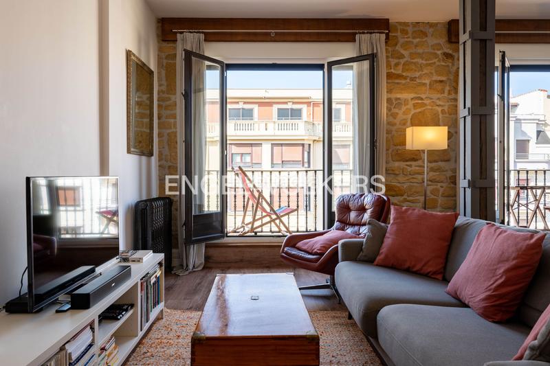 Foto c7d96e0b-9d71-4406-a591-d40efff53930. Apartament amb calefacció a Gros Donostia - San Sebastián