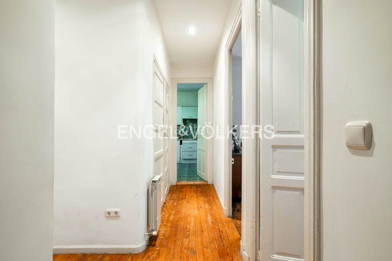 Foto 2a90bb1e-5d27-4fb8-9660-98a8067c63ca. Apartamento encantador apartamento en la calle urbieta, san sebastián. en Donostia - San Sebastián