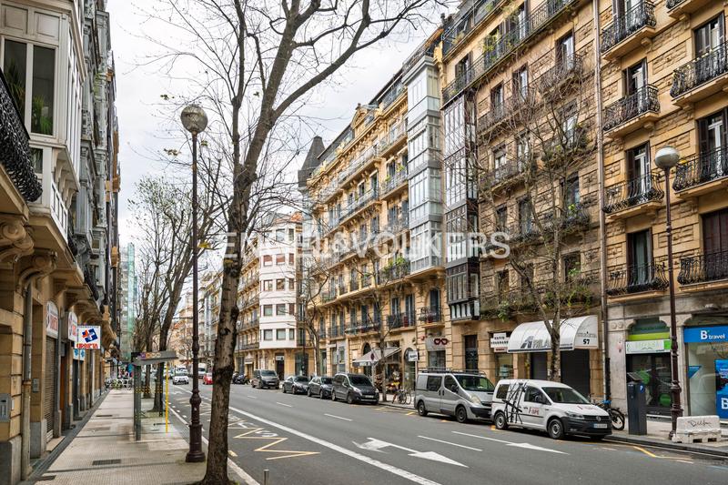 Foto 32096961-76a5-43e3-bd86-69dd9727b2c6. Apartamento encantador apartamento en la calle urbieta, san sebastián. en Donostia - San Sebastián
