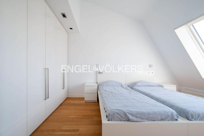 Foto 48f99986-6b72-42a0-876c-8bcb3fdd5994. Attico con riscaldamento in Área Romántica Donostia - San Sebastián