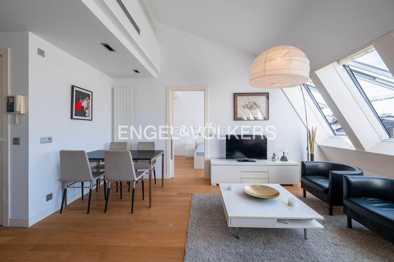 Foto 4baa074a-85eb-41b4-afb9-b7666abbbaf0. Attico con riscaldamento in Área Romántica Donostia - San Sebastián