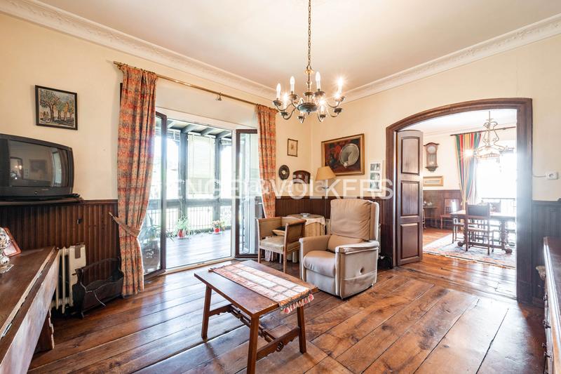 Foto 0060eb4c-994b-4777-a777-6c1419598102. Casa amb calefacció aparcament a Oñati