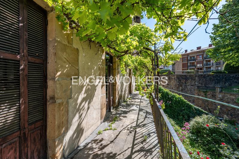 Foto 2053218c-69a2-49f9-91e8-98e0d1a4180e. Casa amb calefacció aparcament a Oñati