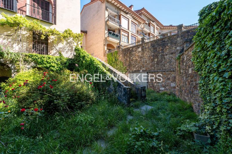 Foto 527d2262-efd5-4539-aad8-00c43ea06cfd. Casa amb calefacció aparcament a Oñati