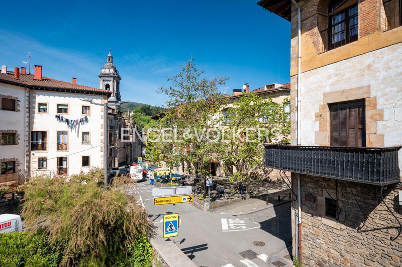 Foto b37026df-1d40-4162-8521-c11868378da7. Casa amb calefacció aparcament a Oñati