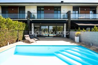 Lloguer Casa a Zamalbide. Casa en alquiler con piscina y vistas únicas